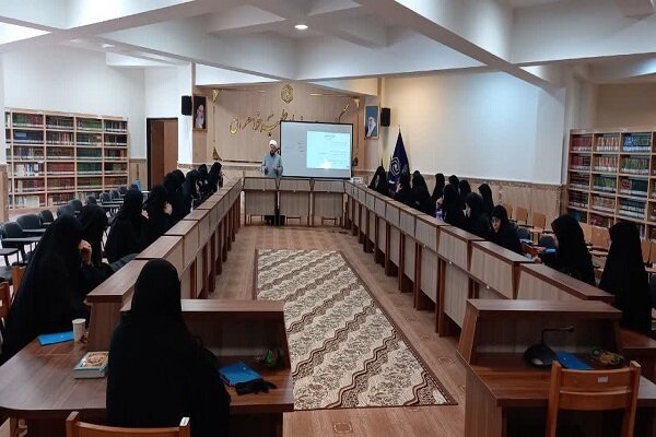 کارگاه پژوهشی «روش تحقیق در علوم انسانی با تاکید بر روش تحلیل محتوا» در اردبیل برگزار شد