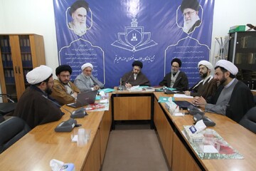 جلسه هیئت رئیسه مجمع نمایندگان طلاب و فضلای حوزه با نمایندگان طلاب مازندران
 