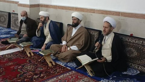 تصاویر/ محفل انس با قران کریم در مدرسه علمیه خوی