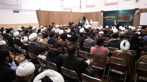 تصاویر/ آیین رونمایی از احیای کتاب گرانسنگ « عبقات الأنوار»