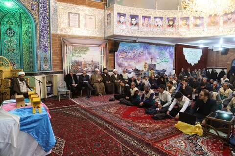 تصاویر / آیین تجلیل از خادمیاران آستان قدس رضوی استان همدان