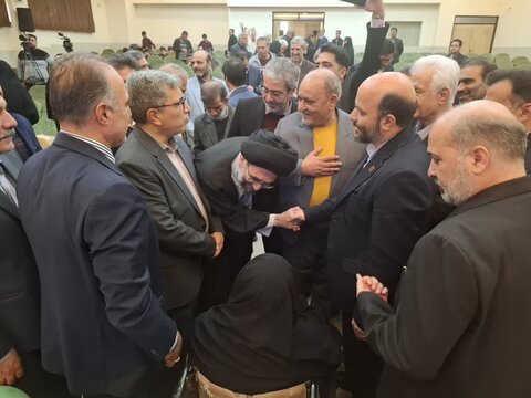 تصاویر/ افتتاح مدرسه شش کلاسه و تجلیل از مادرشهیدان بارفروش