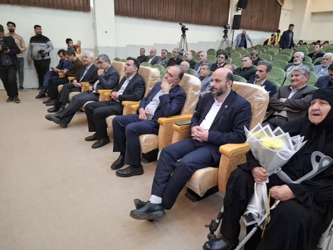 تصاویر/ افتتاح مدرسه شش کلاسه و تجلیل از مادرشهیدان بارفروش