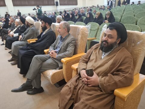 تصاویر/ افتتاح مدرسه شش کلاسه و تجلیل از مادرشهیدان بارفروش