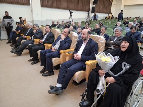 تصاویر/ افتتاح مدرسه شش کلاسه و تجلیل از مادرشهیدان بارفروش