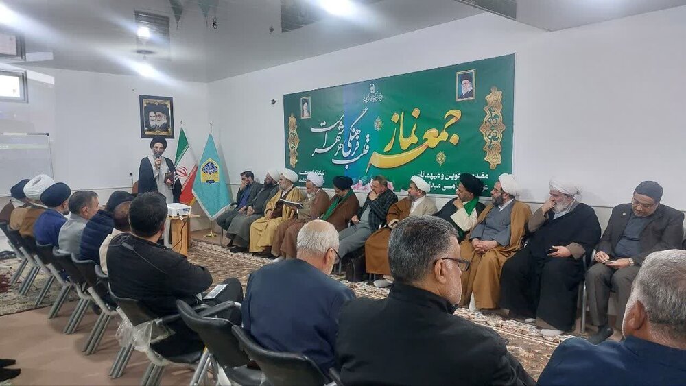 دوست بد فرزند انسان را از اهل‌بیت(ع) دور می‌کند