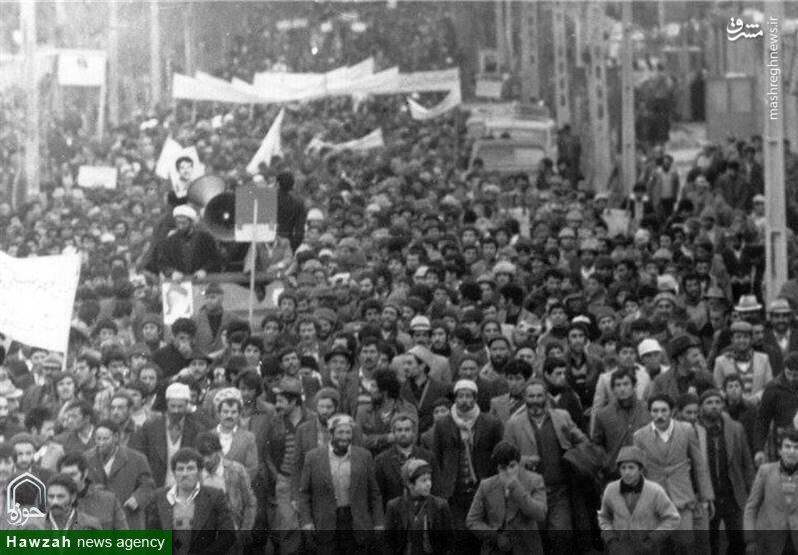 از نخستین حکومت نظامی کشور تا تحصن در منزل آیت الله خادمی