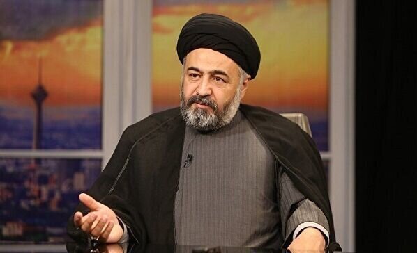 Int’l delegations from 15 countries attend Quran Exhibit in Tehran: Cleric