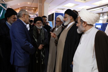 تصاویر/ در دومین روز نمایشگاه بین المللی قرآن کریم چه گذشت