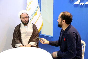 ارائه بحث های پایه ای و الگوریتمی هوش مصنوعی به بازدیدکنندگان