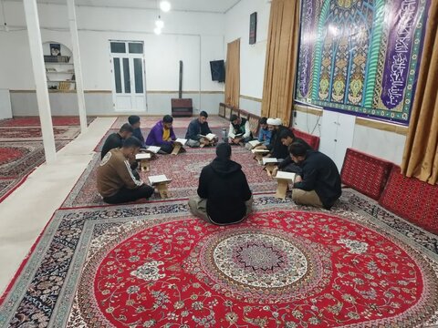 تصاویر/برگزاری جلسات جزء خوانی و اجرای طرح "زندگی با آیه‌ها" در شهرستان کامیاران