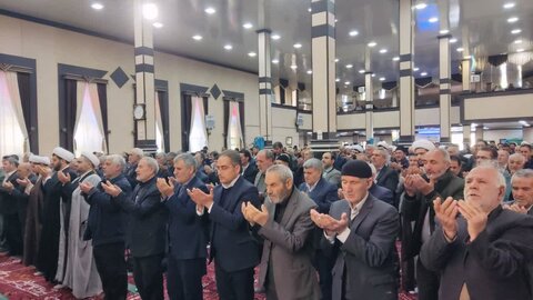 تصاویر/ نماز جمعه ۱۷ اسفند چهاربرج