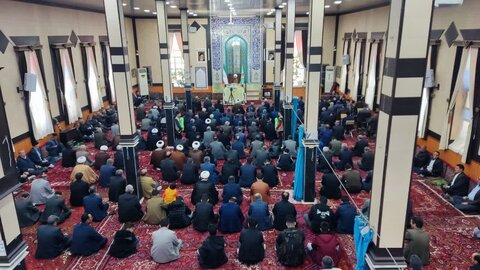 تصاویر/ نماز جمعه ۱۷ اسفند چهاربرج