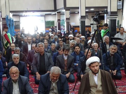 تصاویر/ نماز جمعه ۱۷ اسفند چهاربرج