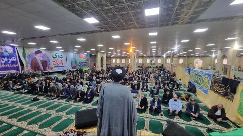 نماز جمعه گناوه به روایت تصویر