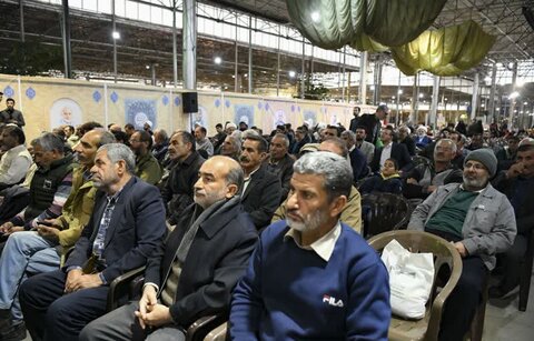 تصاویر| «ضیافت نور» دیدار رمضانی طلاب و جمعی از اقشار مختلف مردم با نماینده ولی فقیه در فارس: