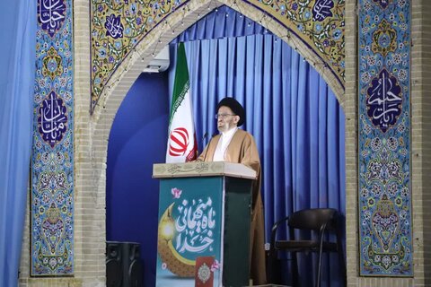 تصاویر اقامه نماز جمعه خرم آباد