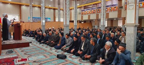 تصاویر/ اقامه نماز جمعه شهر کشاورز