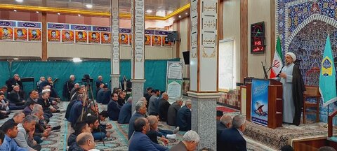 تصاویر/ اقامه نماز جمعه شهر کشاورز