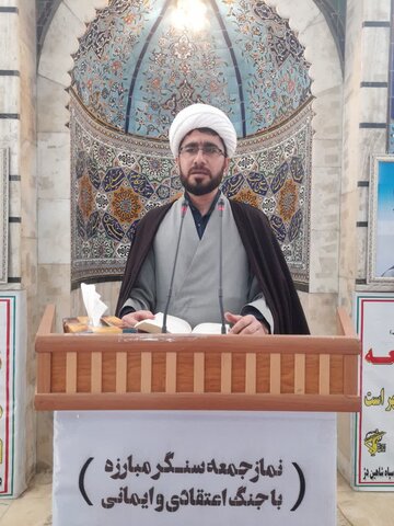 تصاویر/ اقامه نماز جمعه شهرستان شاهین‌دژ