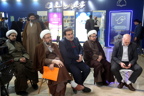 تصاویر/ نشست های تخصصی در سی و دومین نمایشگاه بین المللی قرآن کریم