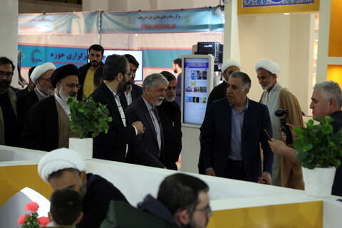 تصاویر/ بازدید وزیر فرهنگ و ارشاد اسلامی از نمایشگاه بین المللی قرآن