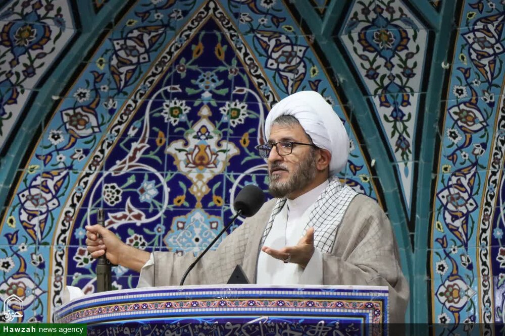 دشمن از ایمان و روشنگری ملت ایران هراس دارد