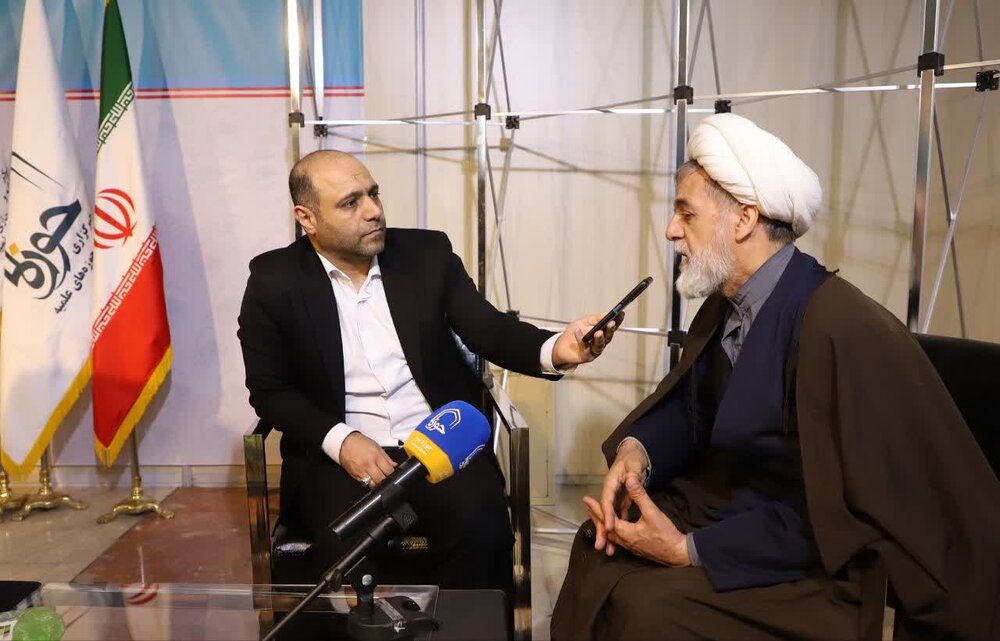 جامعه را برای پذیرش معارف الهی آماده‌تر کنیم