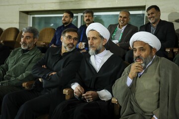 تصاویر / حضور نماینده ولی فقیه در استان قزوین در ورزشگاه سردار آزادگان