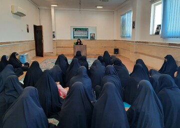 «تأثیر فناوری‌های نوین بر جایگاه و نقش زنان» در برازجان بررسی شد