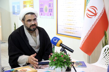 نگاهی به فعالیت‌های مرکز فناوری اطلاعات حوزه در نمایشگاه قرآن