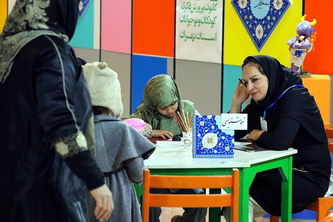تصاویر/ حضور کودکان در سی و دومین نمایشگاه بین المللی قرآن کریم