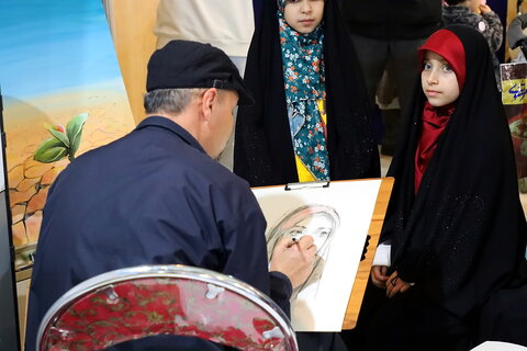 تصاویر/ حضور کودکان در سی و دومین نمایشگاه بین المللی قرآن کریم