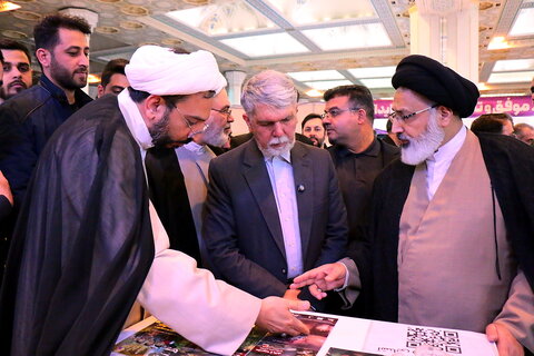 تصاویر/ بازدید وزیر فرهنگ و ارشاد اسلامی از نمایشگاه بین المللی قرآن
