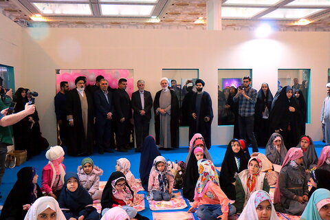 تصاویر/ بازدید وزیر فرهنگ و ارشاد اسلامی از نمایشگاه بین المللی قرآن