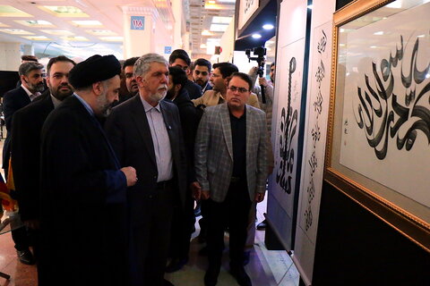 تصاویر/ بازدید وزیر فرهنگ و ارشاد اسلامی از نمایشگاه بین المللی قرآن