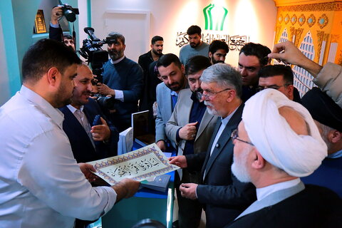 تصاویر/ بازدید وزیر فرهنگ و ارشاد اسلامی از نمایشگاه بین المللی قرآن