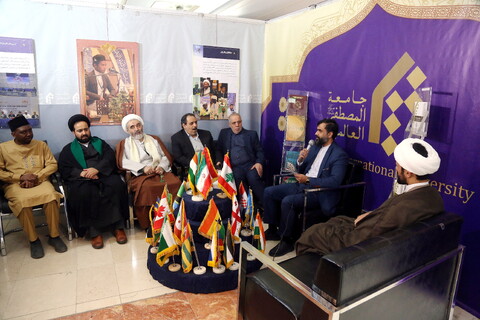 تصاویر/ سومین روز نمایشگاه بین المللی قرآن کریم