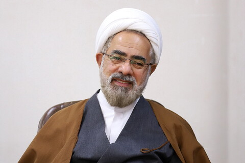 تصاویر/ دیدار اعضای شورای سیاستگذاری تفسیر تسنیم با آیت الله اعرافی