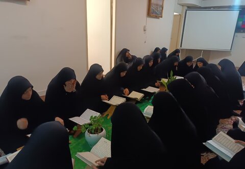 تصاویر/برگزاری محفل انس با قرآن کریم در ساوه