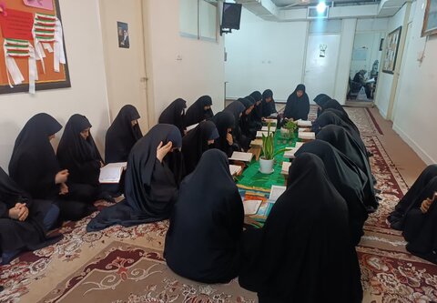 تصاویر/برگزاری محفل انس با قرآن کریم در ساوه