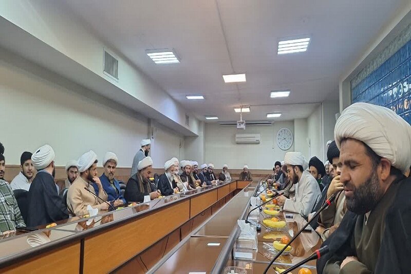 مبلغان با استقرار در شهرها و روستاها بزرگترین خدمت را انجام دادهاند