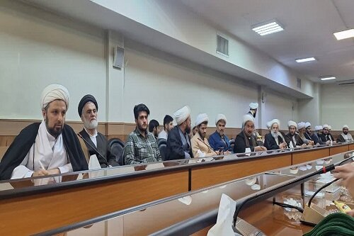 مبلغان با استقرار در شهرها و روستاها بزرگ‌ترین خدمت را انجام داده‌اند