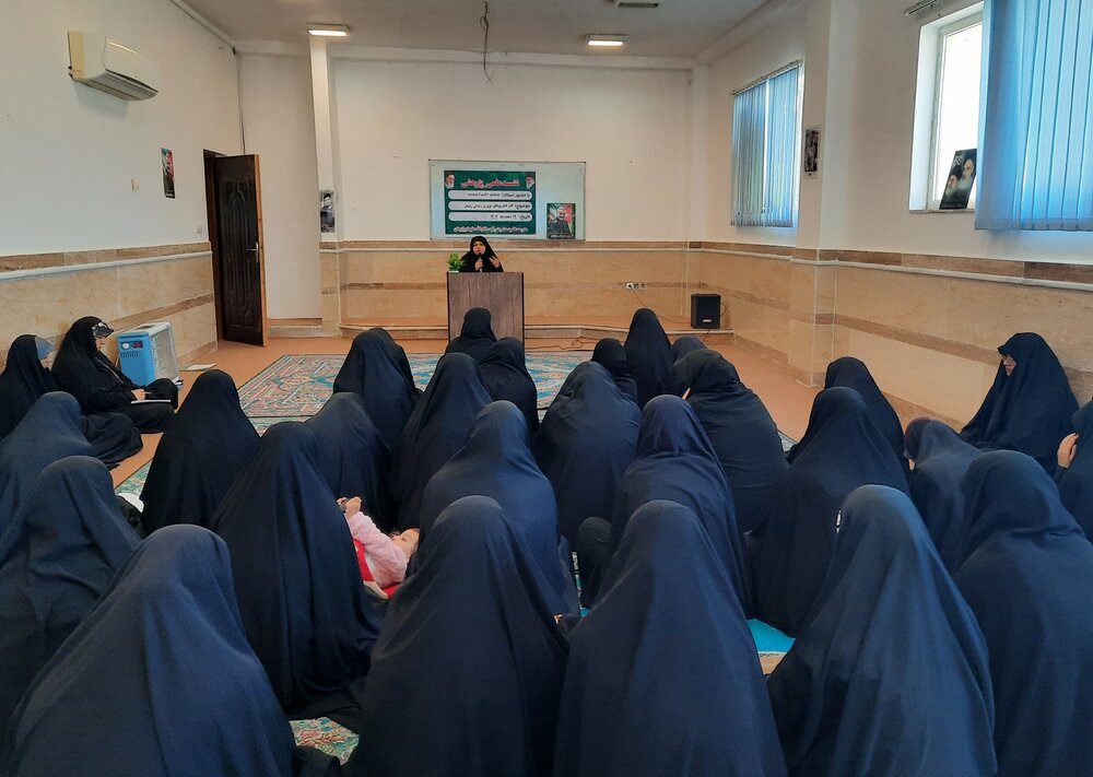 «تأثیر فناوری‌های نوین بر جایگاه و نقش زنان» در برازجان بررسی شد