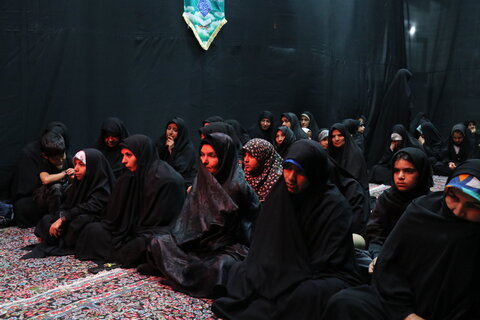 مراسم مناجات خوانی شب های ماه رمضان در اندوهجرد