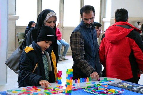 تصاویر/ حال و هوای چهارمین روز سی ودومین نمایشگاه بین المللی قرآن کریم