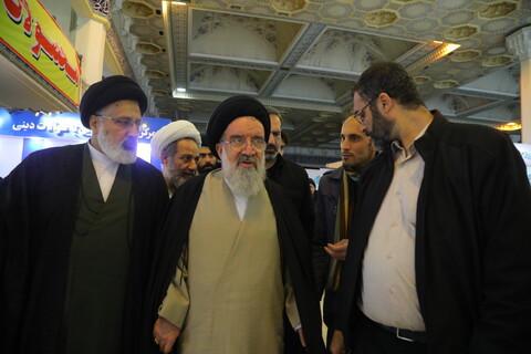 تصاویر / حضور آیت الله خاتمی در سی و دومین نمایشگاه بین المللی قرآن کریم