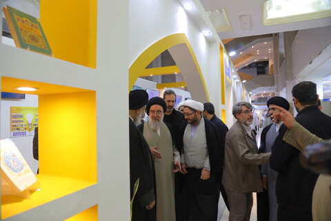 تصاویر / حضور آیت الله خاتمی در سی و دومین نمایشگاه بین المللی قرآن کریم