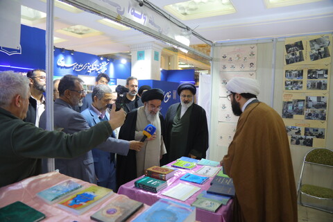 تصاویر / حضور آیت الله خاتمی در سی و دومین نمایشگاه بین المللی قرآن کریم