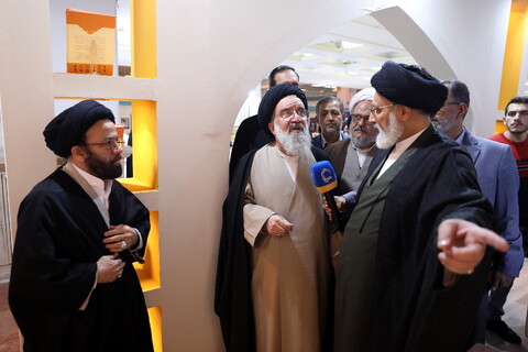 تصاویر / بازدید آیت الله سیداحمد خاتمی از بخش حوزوی سی و دومین نمایشگاه بین المللی قرآن کریم 2